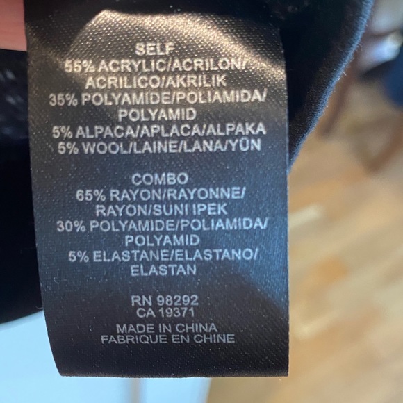 Tibi alpaca sweater size small - Picture 3 of 5